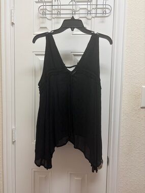 Good Luck Gem Black V-Neck Flowy Tank Top